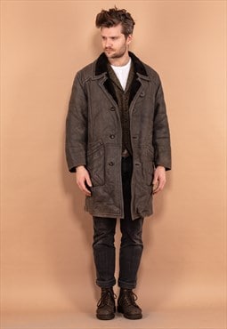 Vintage 80's Men Sheepskin Leather Coat in Grey