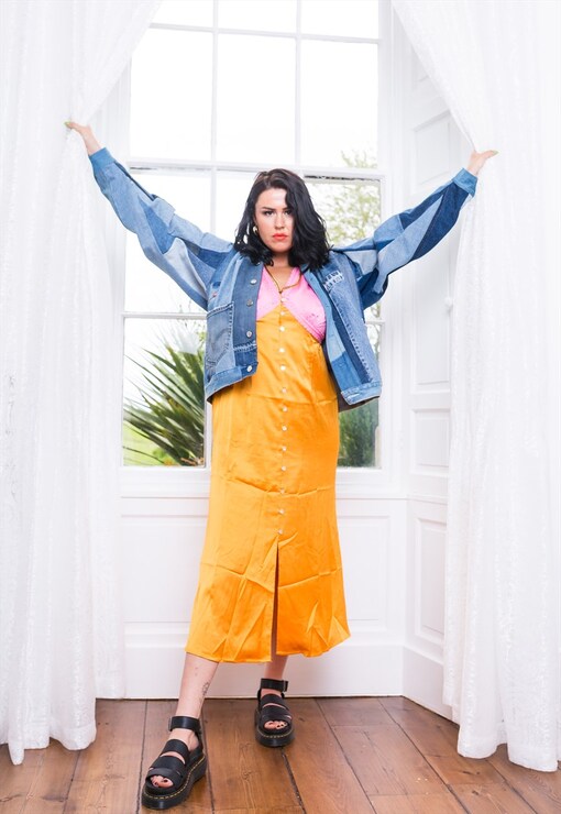 garment image