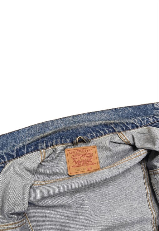 garment image