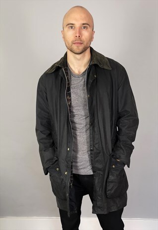 VINTAGE BARBOUR WAX COTTON COAT IN NAVY BLUE