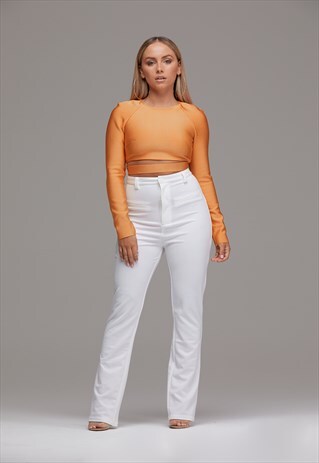 HIGH-WAISTED PANTS IN WHITE WITH FRONT POCKETS