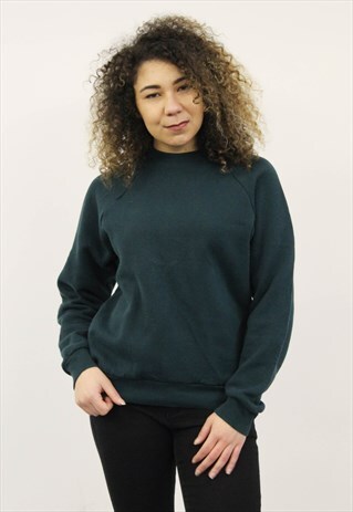 VINTAGE 1990S GREEN SWEATER