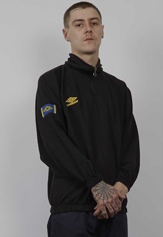 VINTAGE 80'S UMBRO LOGO BLACK ZIP-UP SWEATER