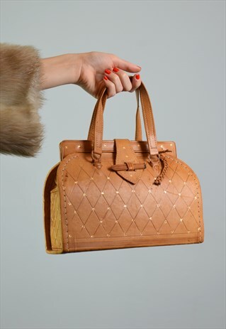 VINTAGE 70S BROWN LEATHER WESTERN / BOHO TOOLED BAG