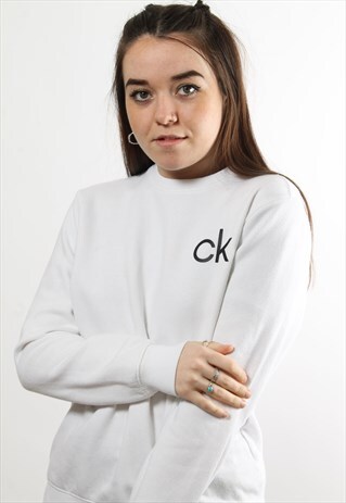 VINTAGE CALVIN KLEIN WHITE SWEATER