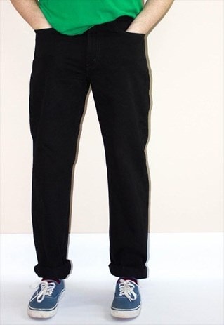 VINTAGE 90'S JET BLACK TAPERED LEG LEVI'S JEANS