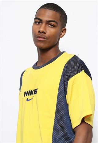 VINTAGE NIKE SPELLOUT BIG LOGO T-SHIRT YELLOW