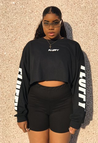 FLUFFY LONGSLEEVE CROP T-SHIRT