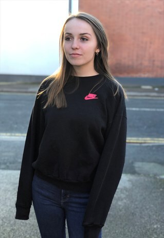 VINTAGE NIKE SWEATSHIRT