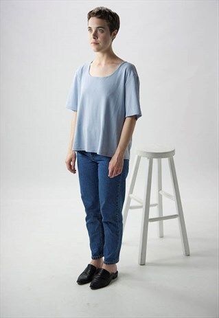 SUMMER BLUE TOP / LIGHT KNITTED SHORT SLEEVE SWEATER