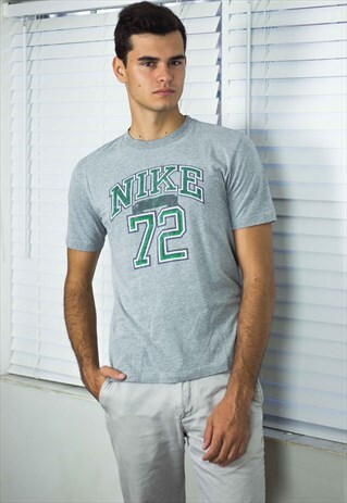 VINTAGE NIKE T-SHIRT LOGO 90S M 6.3