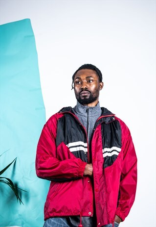 VINTAGE RAIN JACKET IN RED
