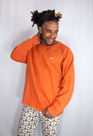 NIKE ORANGE EMBROIDED SWEATSHIRT
