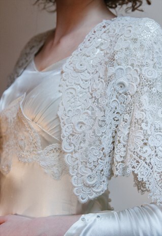 VICTORIAN ANTIQUE LACE CAPE, BRIDAL BOLERO WITH CAPE SLEEVES