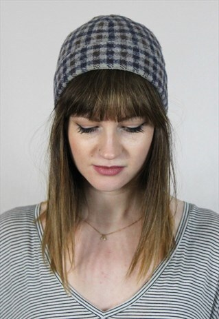 AQUASCUTUM GREY CHECK WOOL BEANIE HAT