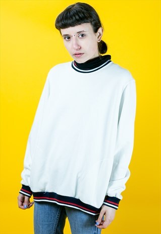VINTAGE SWEATSHIRT