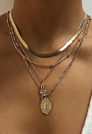 COLLIER ROSE // ROSE NECKLACE
