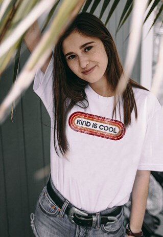 KIND IS COOL GRAPHIC T-SHIRT