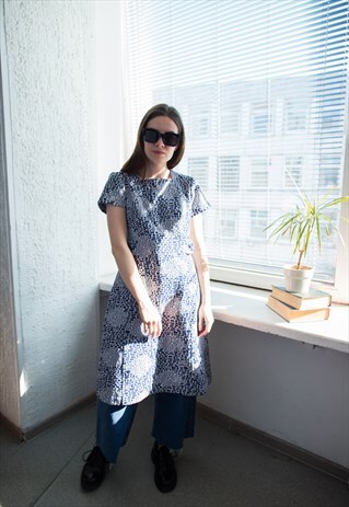 VINTAGE 60'S BLUE/WHITE TEXTURED MIDI SHORT SLEEVED DRESS
