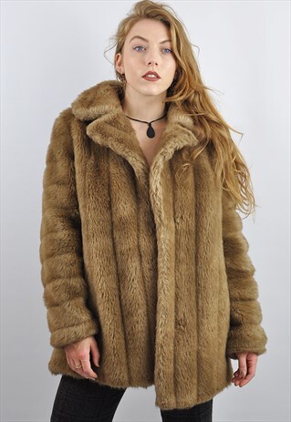 VINTAGE HONEY BROWN FAUX FUR COAT