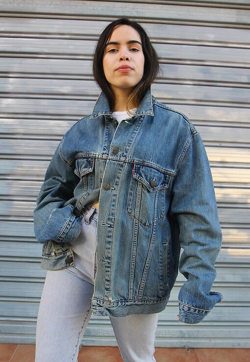 garment image