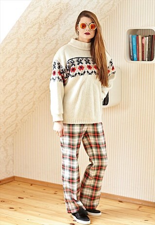 VINTAGE CHUNKY KNITTED CREAM JUMPER