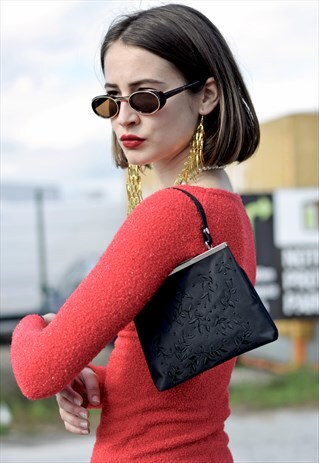 VINTAGE TINY BLACK SEQUINED PURSE