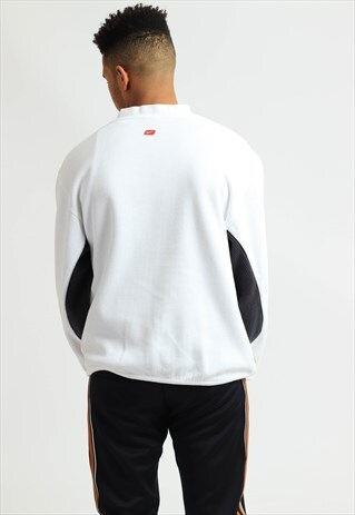 VINTAGE NIKE SWEATSHIRT