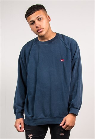 VINTAGE LEVIS SWEATSHIRT