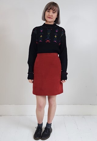VINTAGE 90'S BLACK AND PINK PATTERNED HIGH NECK JUMPER