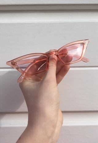 WOMENS VINTAGE STYLE 90S PEACH PINK THIN POINTY SUNGLASSES