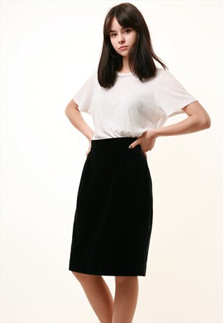 90S VINTAGE MOSCHINO HIGH WASITED VELOUR SKIRT 837