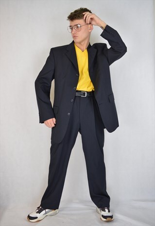 VINTAGE BLACK STRIPED OVERSIZE CLASSIC RAVE SUIT