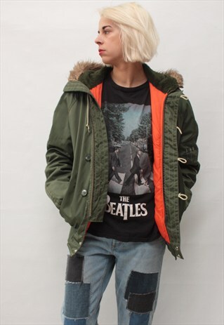 VINTAGE 90' AWESOME OLDSCHOOL COOL PUFF BOMBER JACKET