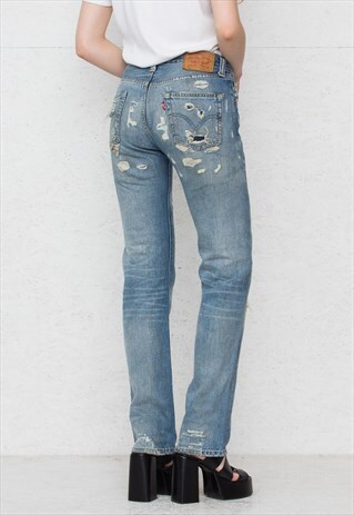 VINTAGE BLUE LEVI'S 501 FIT DENIM JEANS