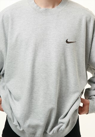 nike old school sweater