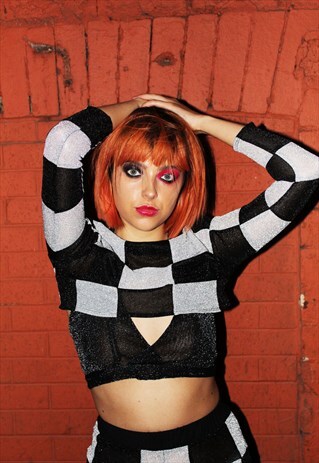 BLACK AND SILVER CHECKERED CROP TOP
