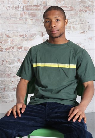 VINTAGE NIKE LOGO T-SHIRT GREEN