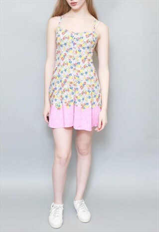 VINTAGE 1990'S PRETTY PINK FLORAL PLAYSUIT