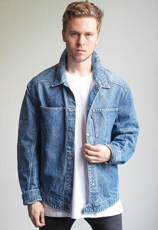 VINTAGE LEVI'S DENIM JACKET