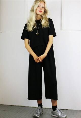 BLACK CROP TROUSERS