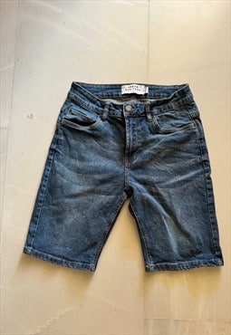 Vintage Jean Shorts. Size 28