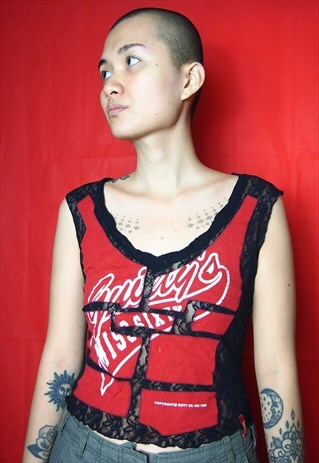 RED PATCH LACE TOP