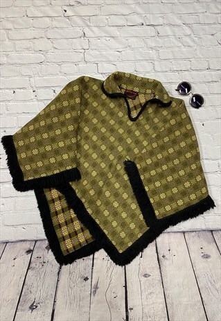 GREEN PATTERNED TAPESTRY VINTAGE FRINGED PONCHO