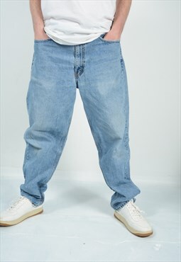 Vintage 90s Levi's Jeans in Blue Loose Fit