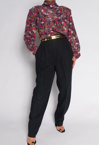 FOXCROFT VINTAGE PURPLE LONG SLEEVE BUTTON UP