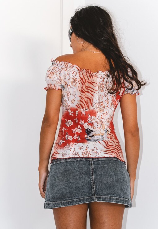 garment image
