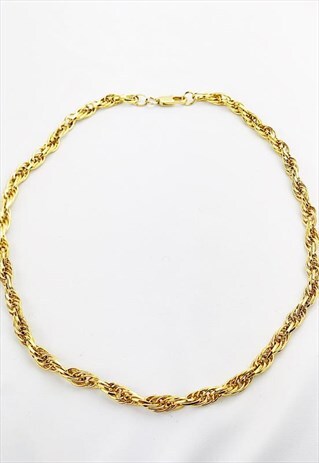 CHAIN NECKLACE