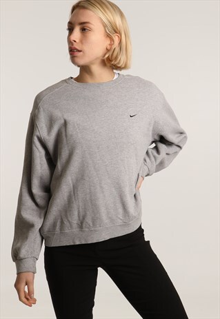 90S NIKE EMBROIDERED LOGO SWEATSHIRT