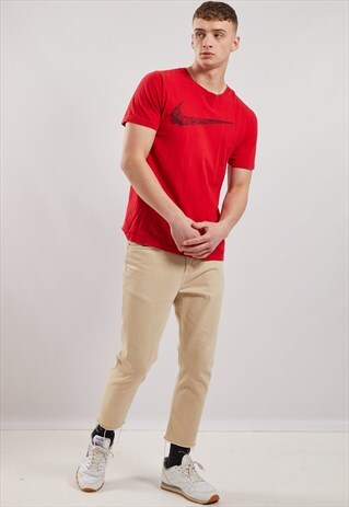 VINTAGE NIKE T-SHIRT